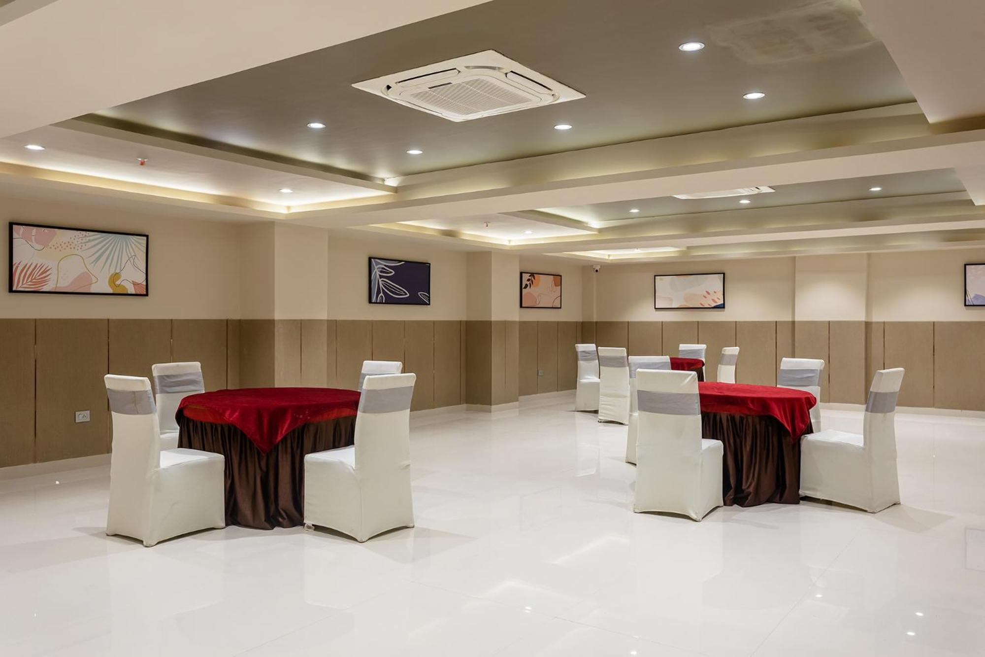 Fabhotel Prime Oasis Orange Bhopal Ngoại thất bức ảnh